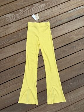 NWT Mango Yellow Ribbed Flare Pants